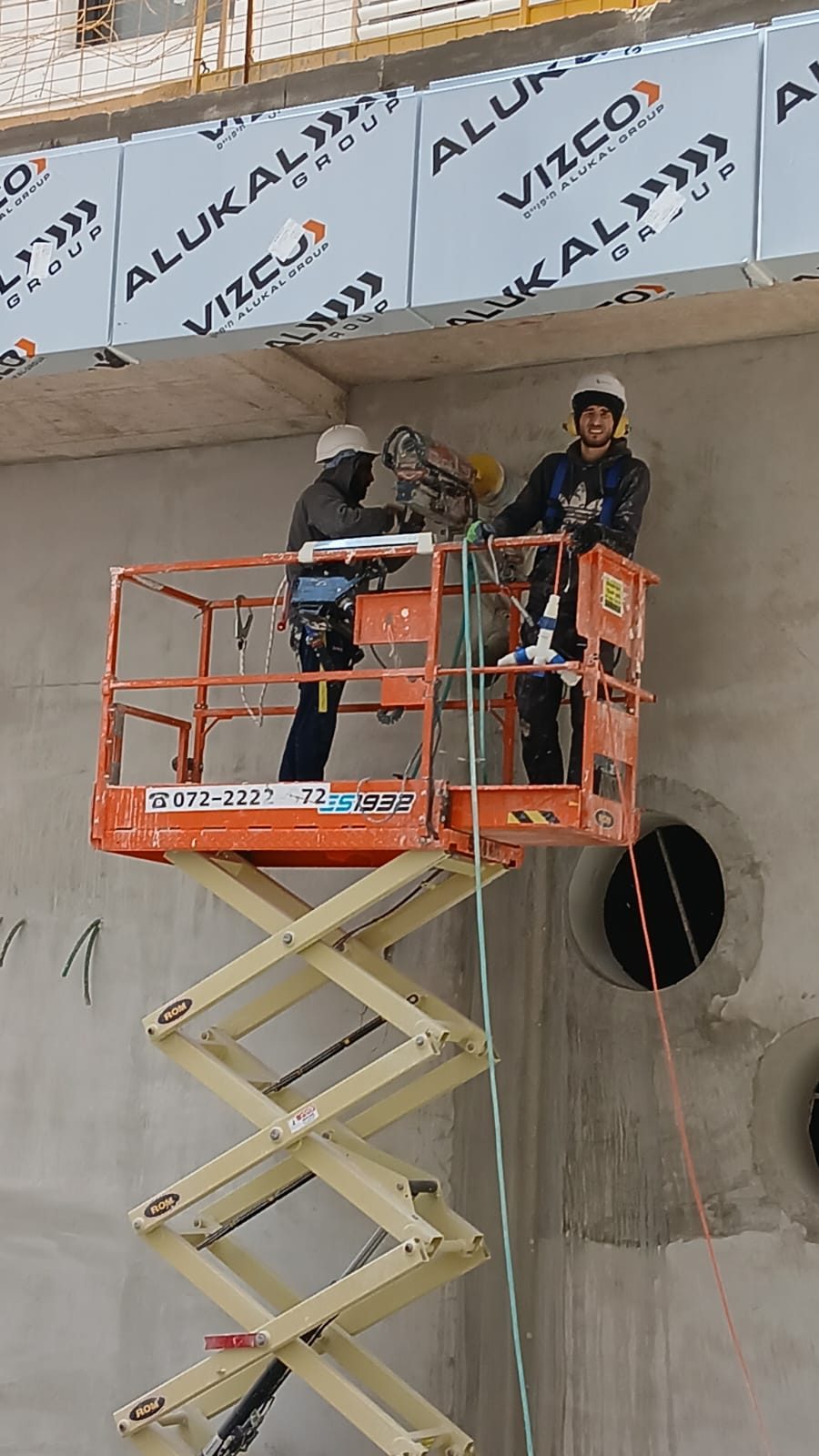עבודות מיוחדות ומורכבות